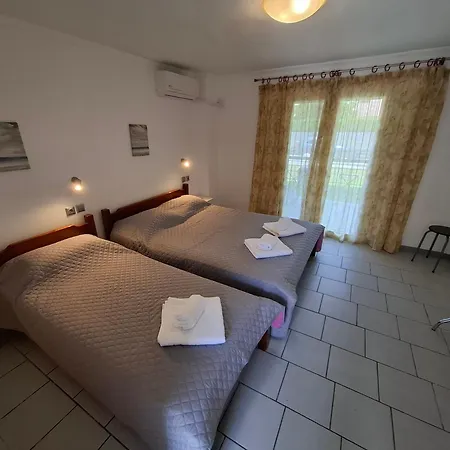 Theramvos By Thomas Polychrono