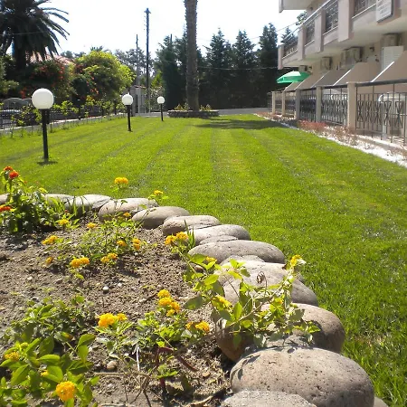 Theramvos By Thomas Polychrono