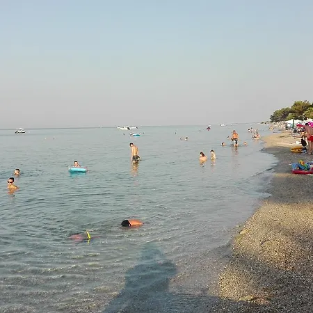 Theramvos By Thomas Daire