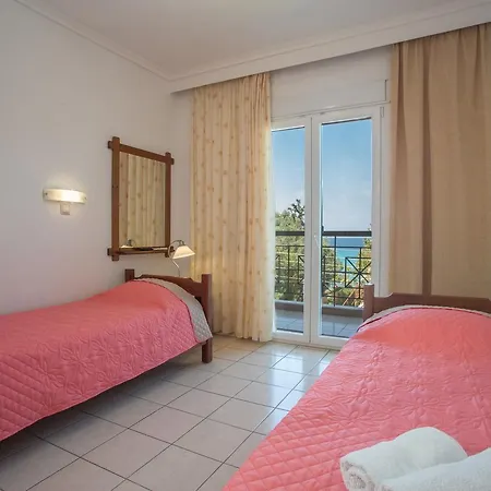 Daire Theramvos By Thomas *