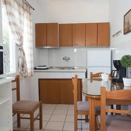 Theramvos By Thomas * Polychrono