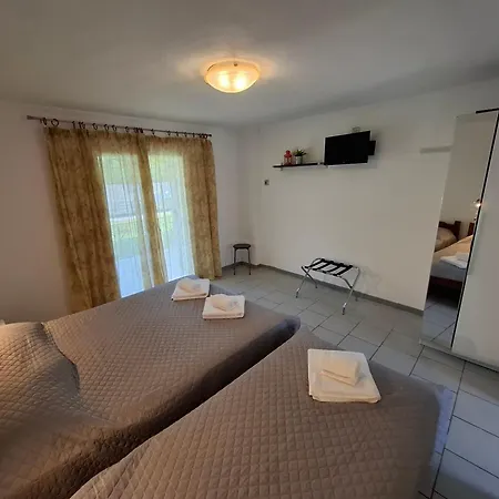 Apartament Theramvos By Thomas