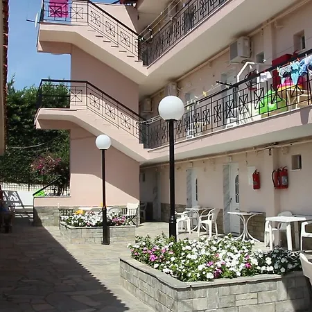 Theramvos By Thomas Apartament Polychrono