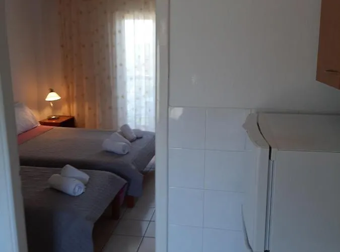 Theramvos By Thomas 波利克罗诺