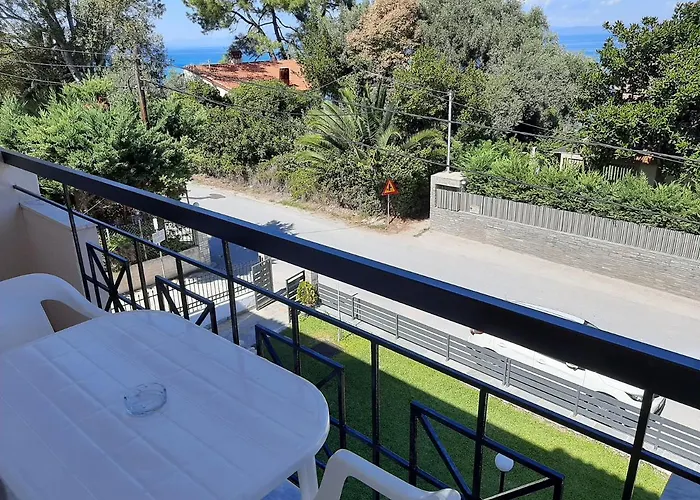 Theramvos By Thomas *