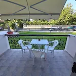 Theramvos By Thomas Apartamento *
